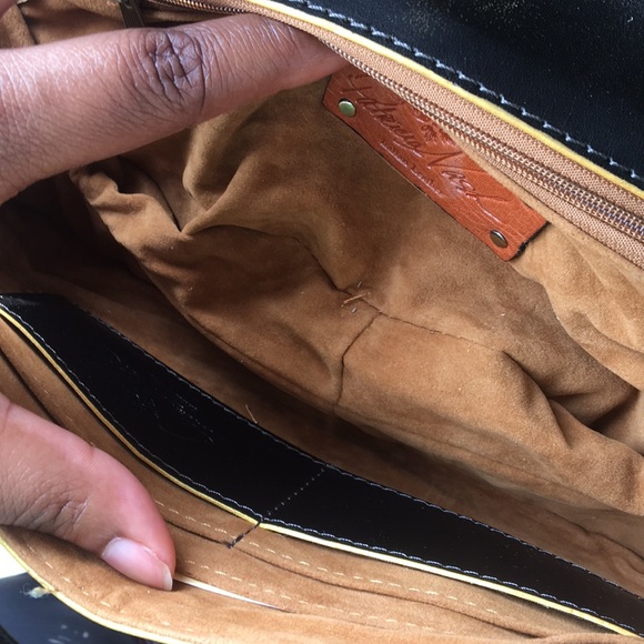 Patricia Nash Bronze Handbag - Picture 4 of 6